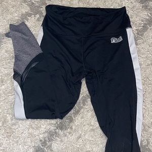 PINK Victoria’s Secret Leggings